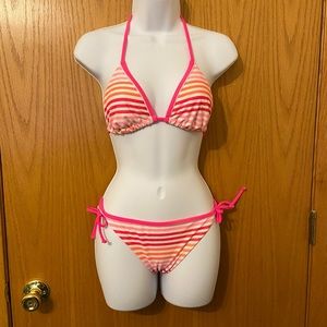 Xhilaration bikini size medium